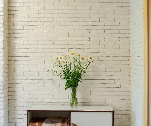 Zhemchuzhnaya Gavan *